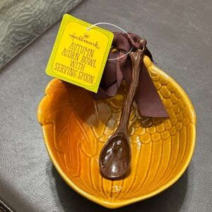 Hallmark Autumn Acorn Bowl with Brown Serving Spoon